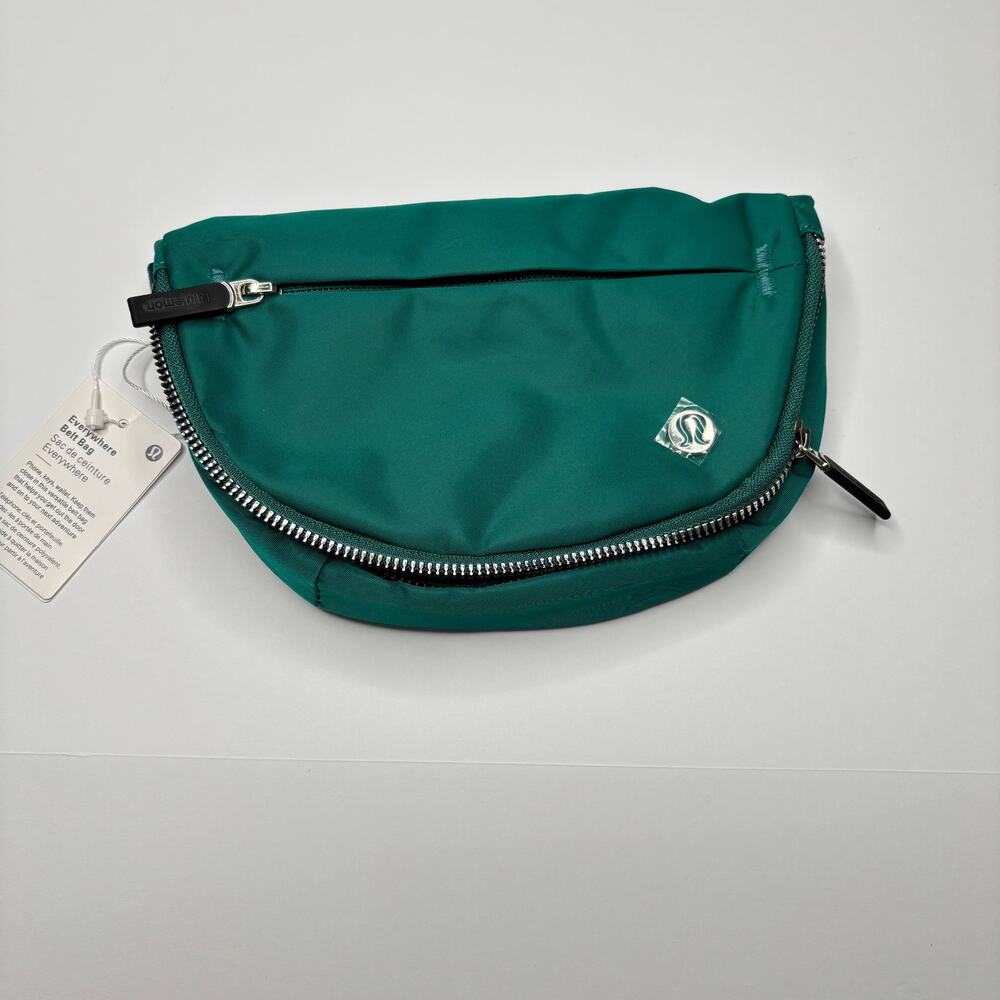 Lululemon Eberywhere Belt Bag 1L NWT